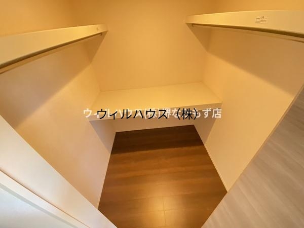 収納　ウォークインクローゼット！