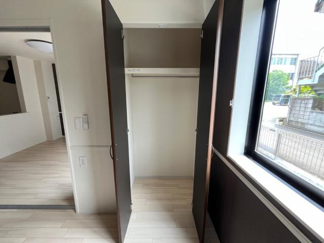 収納　洋室クローゼット