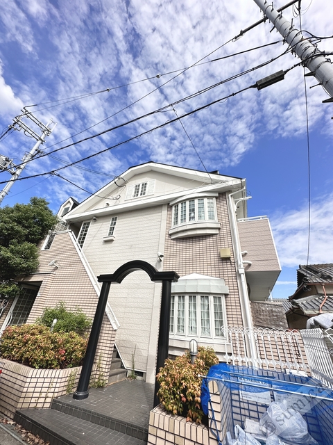 建物外観　閑静な環境に佇むハイツ♪♪