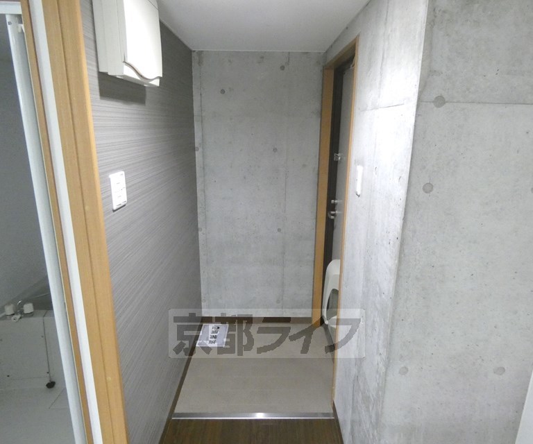 玄関　玄関です。