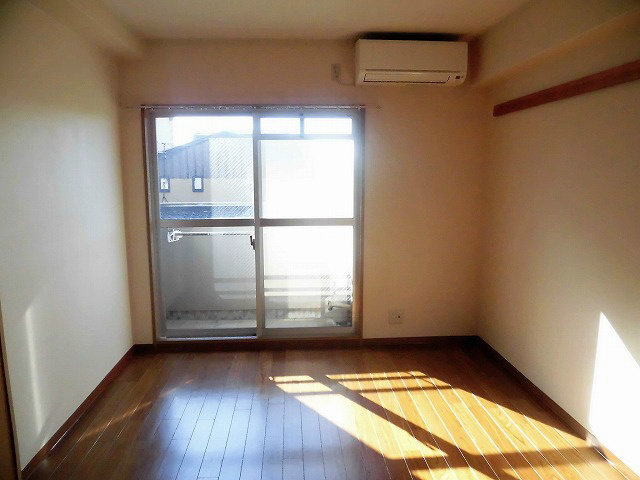 居室・リビング　お部屋の写真です