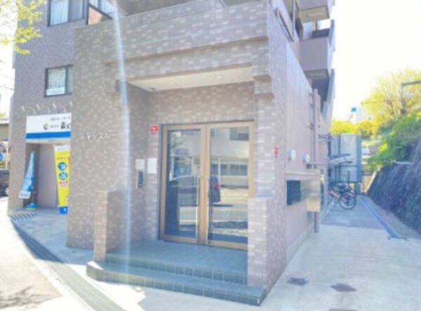 ロビー　初期費用分割可★ご希望の場所まで無料送迎サービス付♪