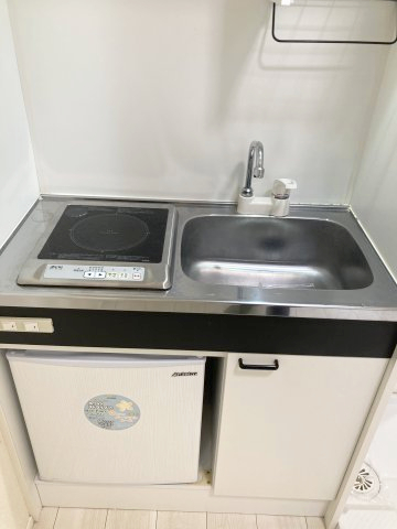 キッチン　IHコンロ1口・ミニ冷蔵庫付のキッチン