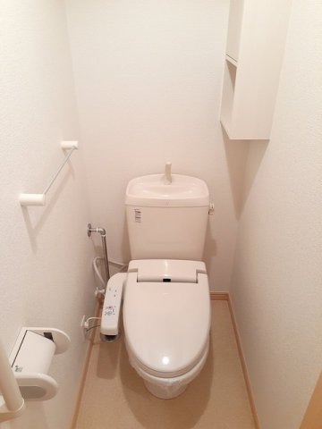トイレ　シンプルで使いやすいトイレです