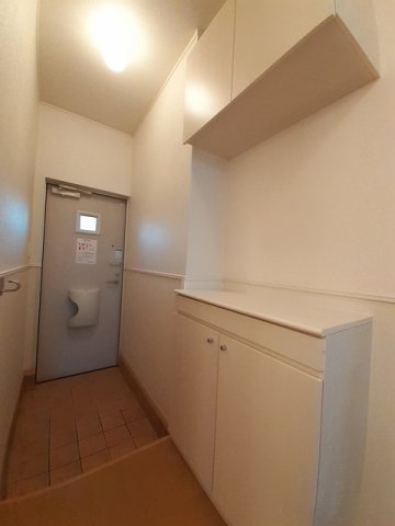 玄関　ゆったりとした玄関です