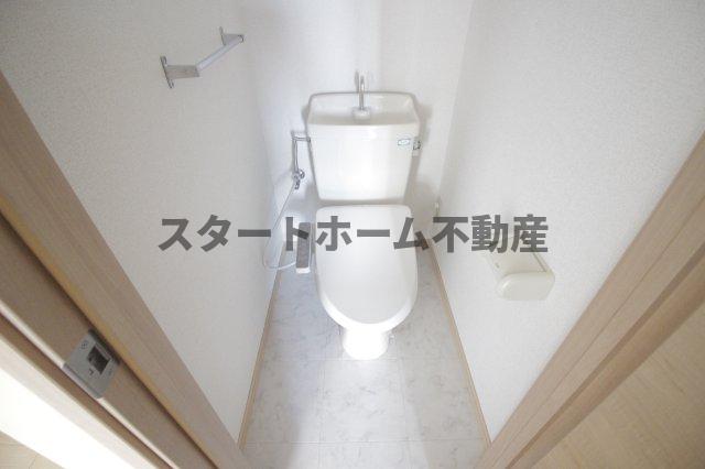 トイレ　コンパクトで使いやすいトイレです
