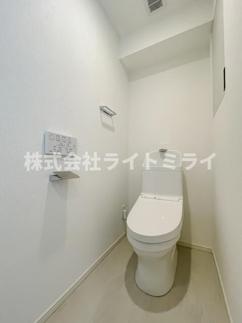 トイレ　※写真は同タイプ住戸です。?