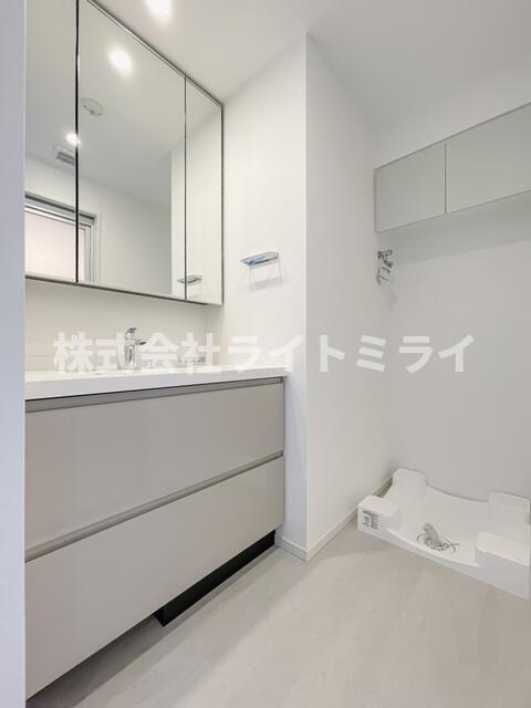 洗面設備　※写真は同タイプ住戸です。?