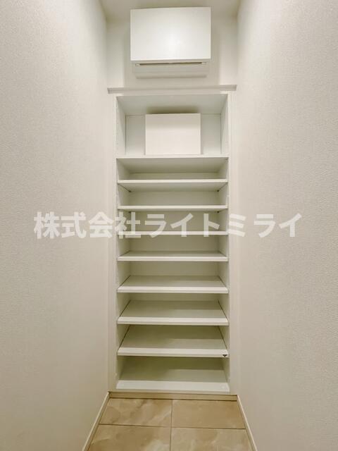 収納　※写真は同タイプ住戸です。?