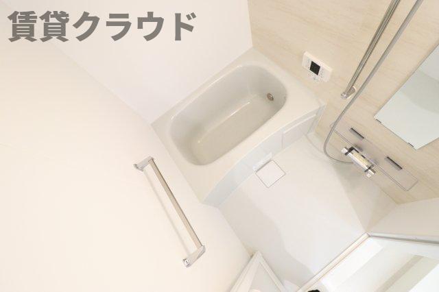 バス・シャワールーム　お風呂で日々の疲れを落としましょう