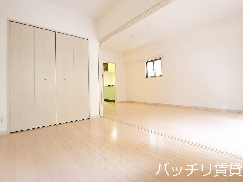 その他部屋・スペース　別号室タイプの為、現状優先とします