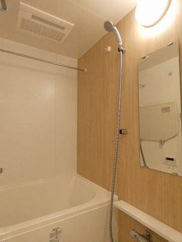 バス・シャワールーム　バス※別部屋参考写真