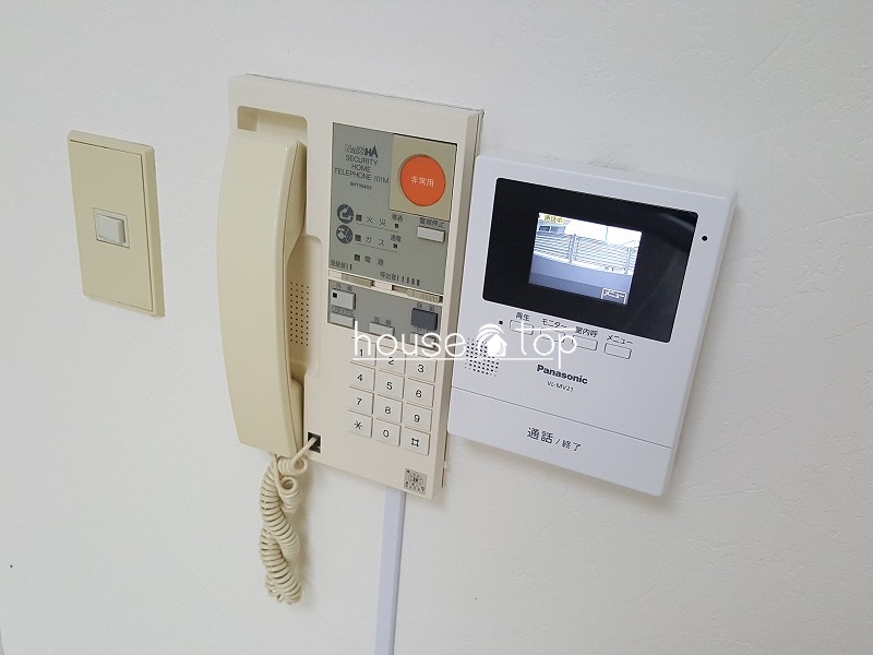 セキュリティ　ＴＶモニターホン完備！防犯対策も万全ですね♪