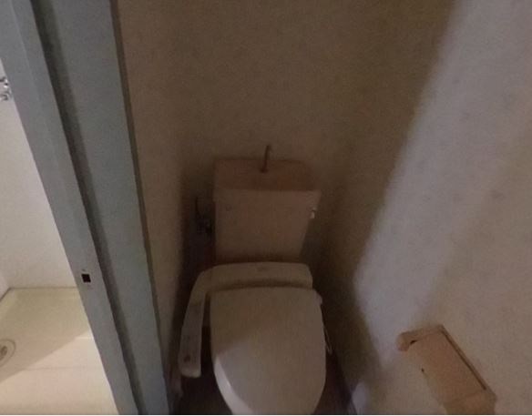 トイレ　現況優先