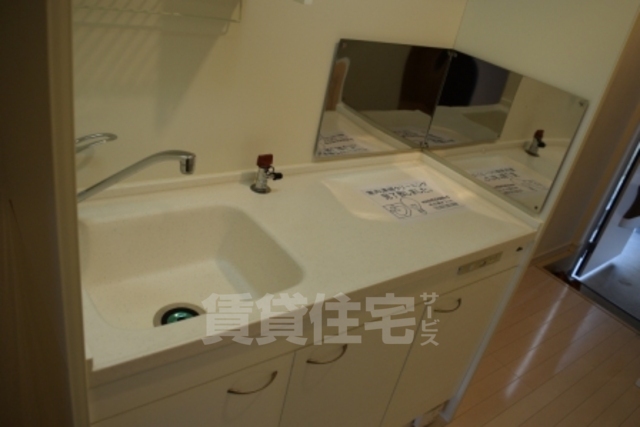 ドヌール5草薙のキッチン写真