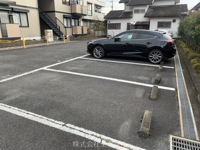 駐車場　敷地内駐車場です。