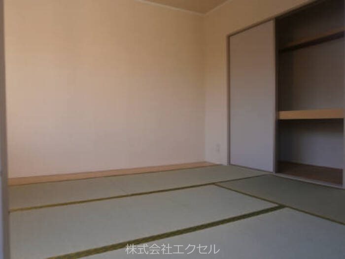 その他部屋・スペース　エアコン付きです。