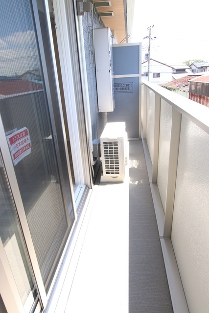 バルコニー　日が当たるバルコニー♪