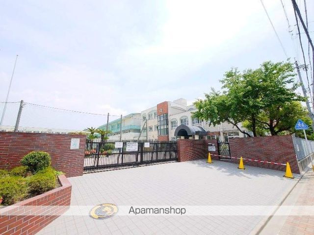 小学校　松栄小学校（小学校）まで900m