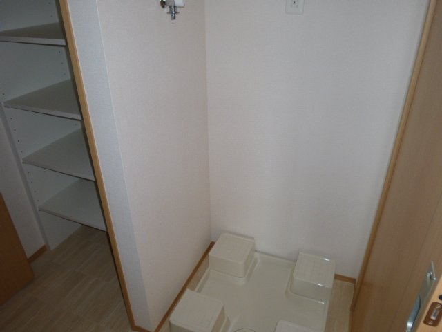 その他　洗濯機置き場