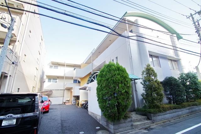 建物外観　★お部屋探しはタウンハウジング稲田堤店まで★