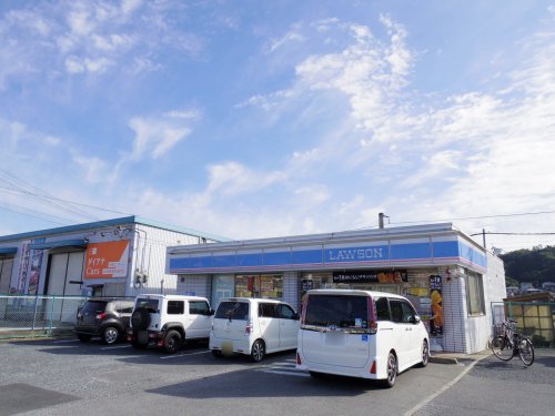 コンビニ　ローソン 王寺畠田四丁目店（コンビニ）まで1080m