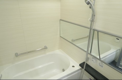 バス・シャワールーム　バス※別部屋参考写真