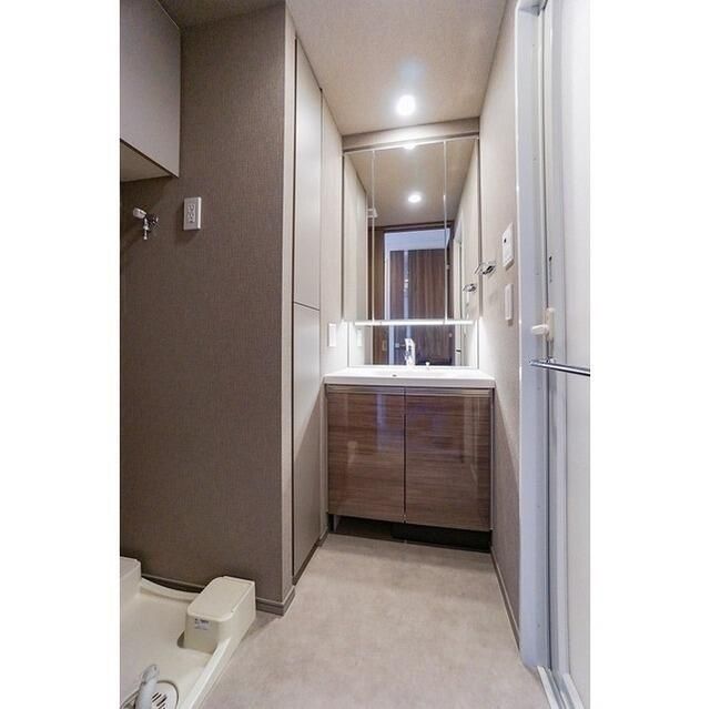 洗面設備　玄関