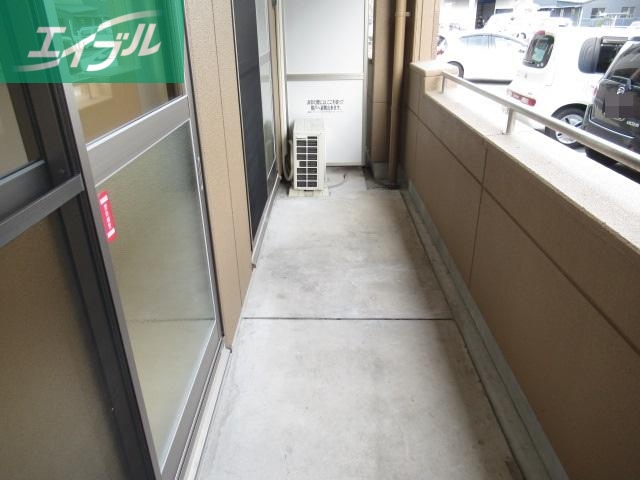バルコニー　ベランダ