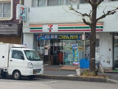 コンビニ　セブンイレブン渋谷東4丁目（コンビニ）まで368m