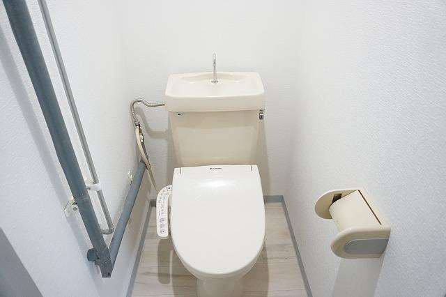 トイレ　トイレ
