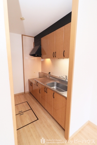 キッチン　※同物件別部屋参考写真です。現状優先になります。