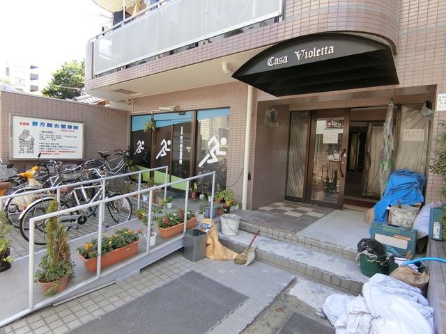 エントランス　★エントランス★