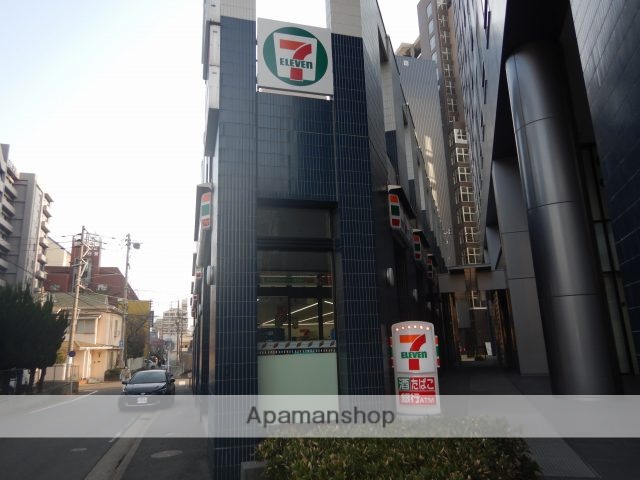 コンビニ　セブンイレブン（コンビニ）まで411m