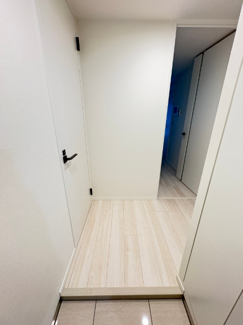 玄関　同タイプ別部屋