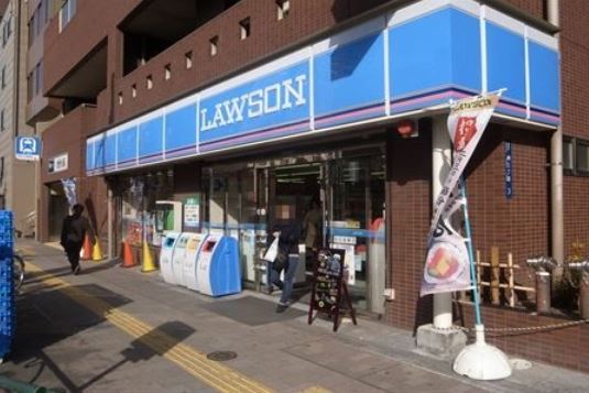 コンビニ　ローソン寿三丁目店（コンビニ）まで105m