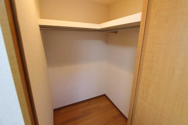収納　お荷物の多い方でも安心のクローゼット付き♪