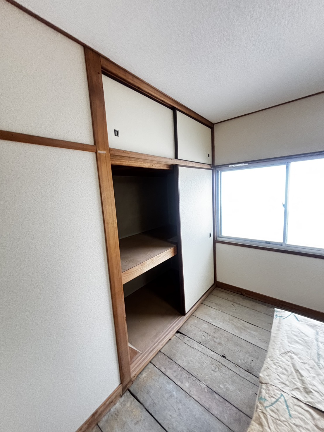 王居殿1丁目テラスハウスの内装写真