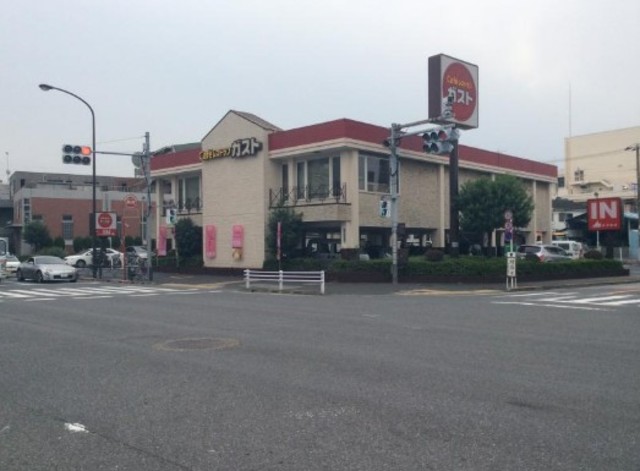 飲食店　ガスト本羽田店（飲食店）まで486m