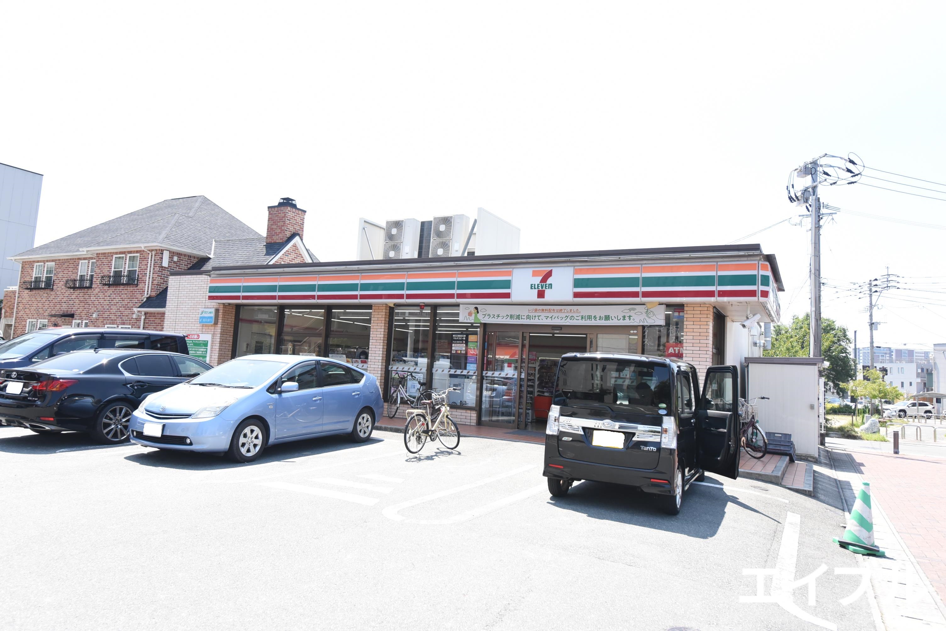 コンビニ　セブンイレブン久留米花畑店（コンビニ）まで540m