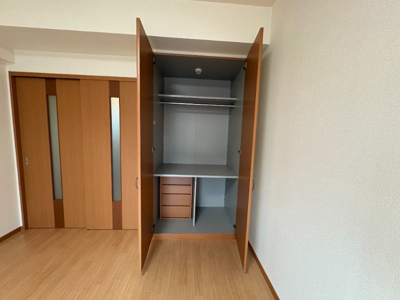 収納　※写真は別号室