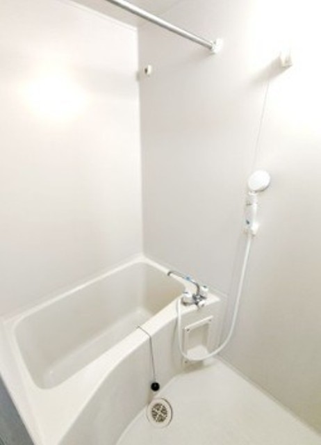 バス・シャワールーム　別部屋参考写真