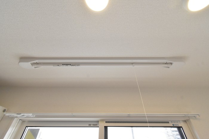 その他　便利な室内物干し付き♪