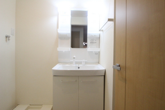 洗面設備　※別部屋の写真です