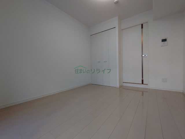 居室・リビング　※参考写真です。同じ間取りの別部屋になります。