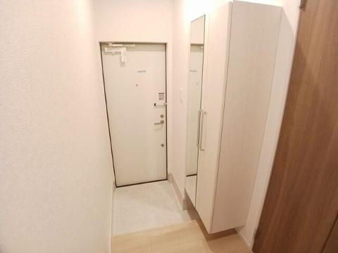 玄関　玄関（イメージ）