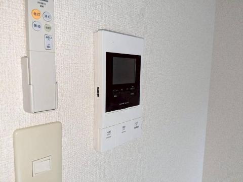 セキュリティ　カメラ付インターホン