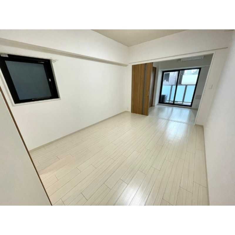 CAVANA本町の居間写真