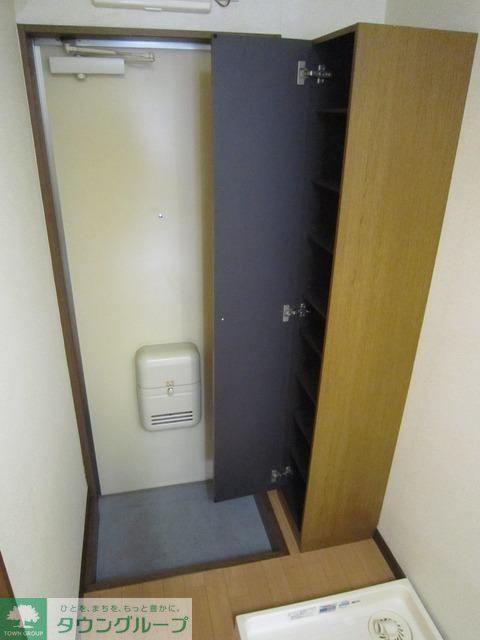 玄関　玄関　シューズBOX付