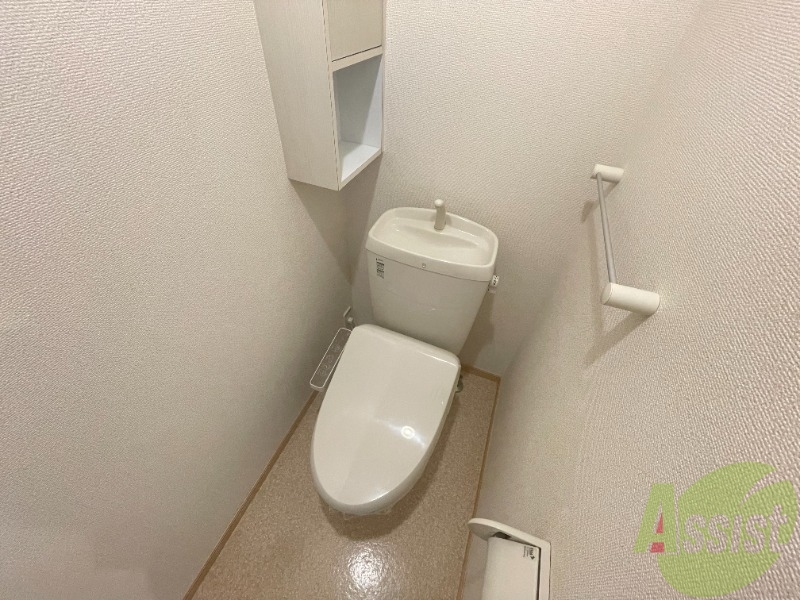 トイレ　ウォシュレット付き